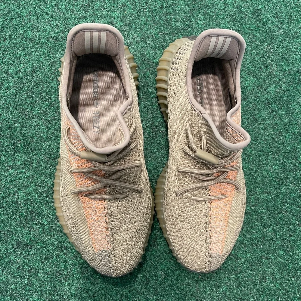 Yeezy V2 Sand Tuape Sneakers - Picture 3 of 8